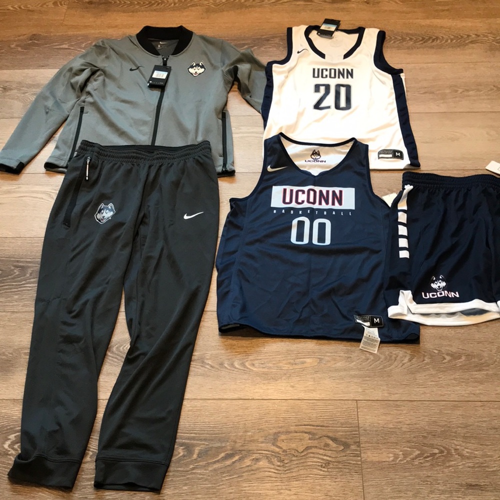 Nike UConn Huskies dri-fit basketball gear bundle, Women’s Medium (M), NWT
